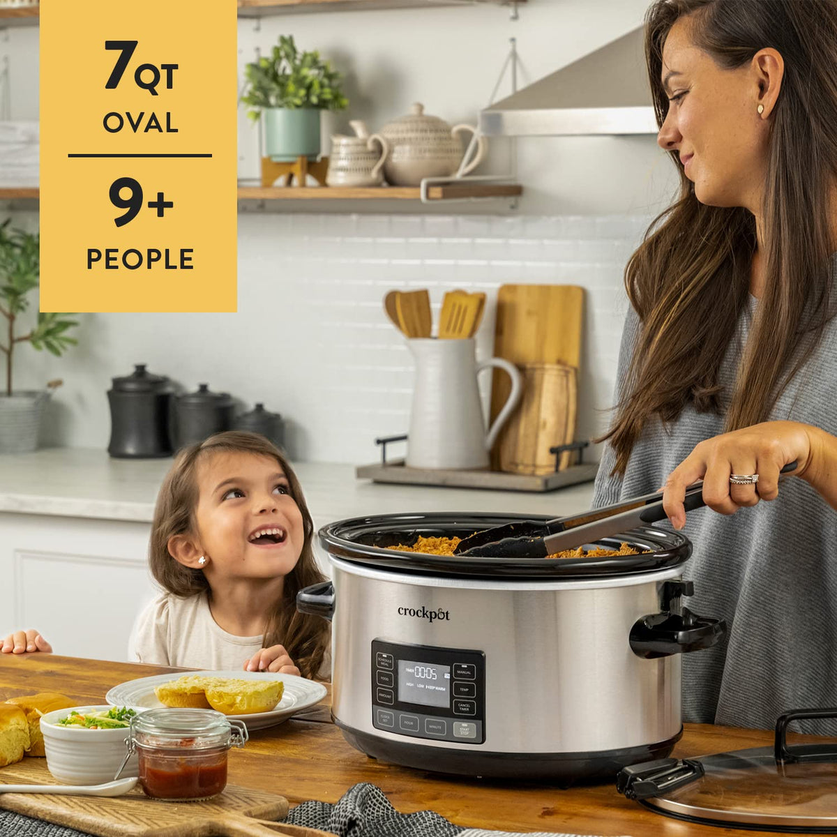 7-Quart Programmable Slow Cooker with Locking Lid V83037